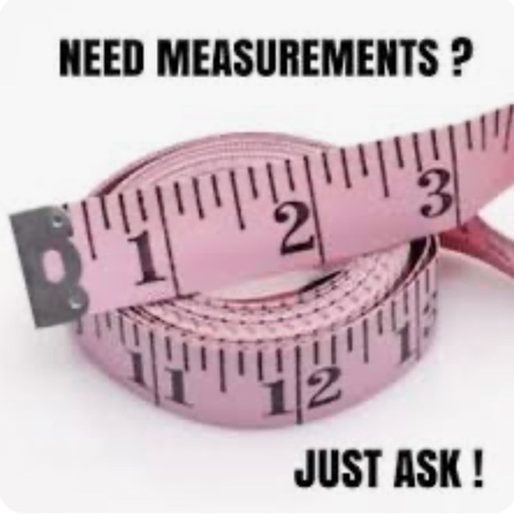 #BCBG MAXAZRIA • Floor Length
Strapless Gown - Picture 6 of 6